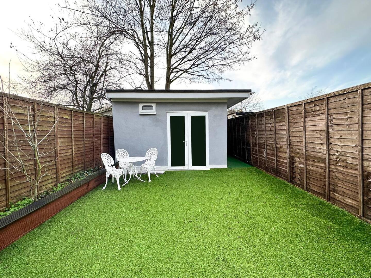 Boutique Backyard Bungalow - Brimsdown Enfield Zewnętrze zdjęcie